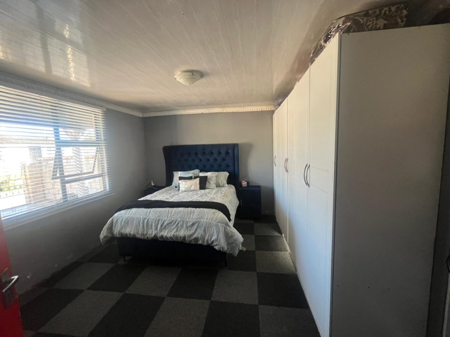 3 Bedroom Property for Sale in Kwazakhele Eastern Cape